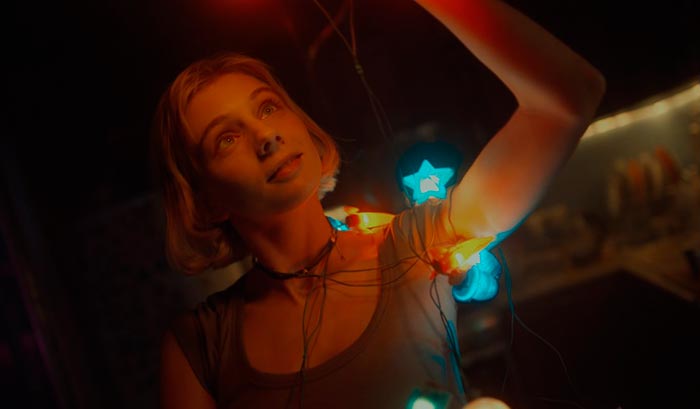 Кадр из сериала Гостья кадр Гостья 3