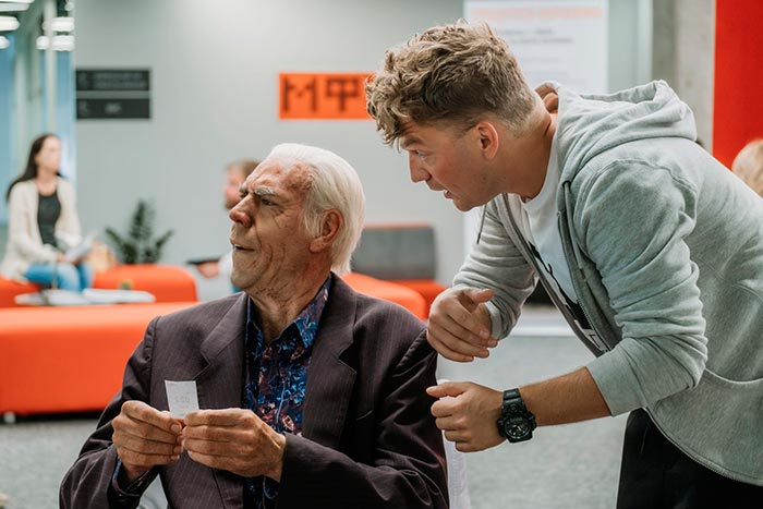 кадр Гудбай 4