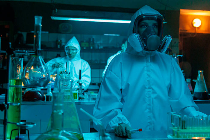 кадр Хай, систерс 5