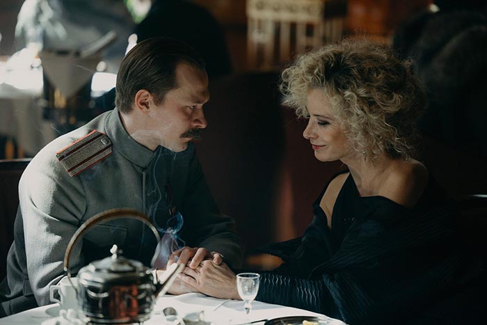 Кадр из сериала Хроники русской революции кадр Хроники русской революции 10