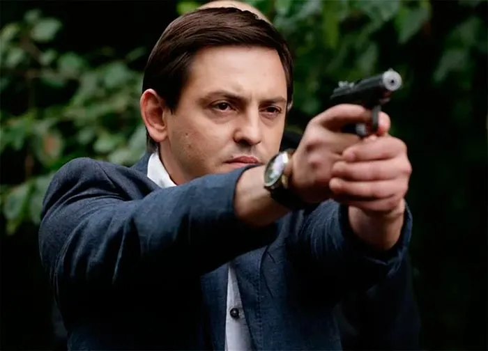 Кадр из сериала Игра с огнём кадр Игра с огнём 5