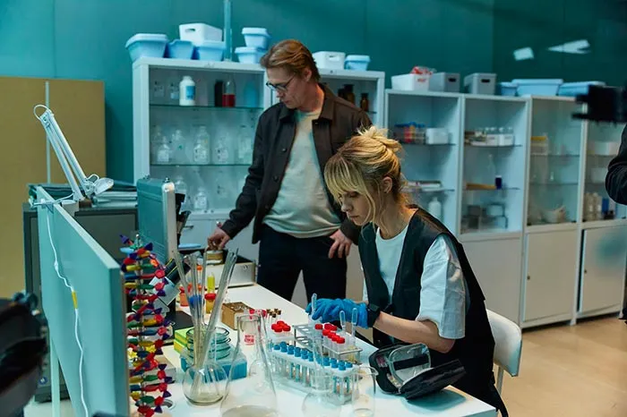 Кадр из сериала Игра в прятки кадр Игра в прятки 2