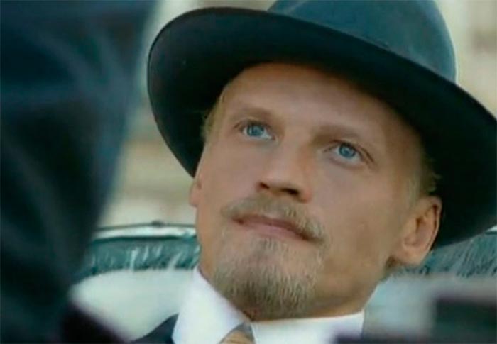 Кадр из сериала Империя под ударом кадр Империя под ударом 10