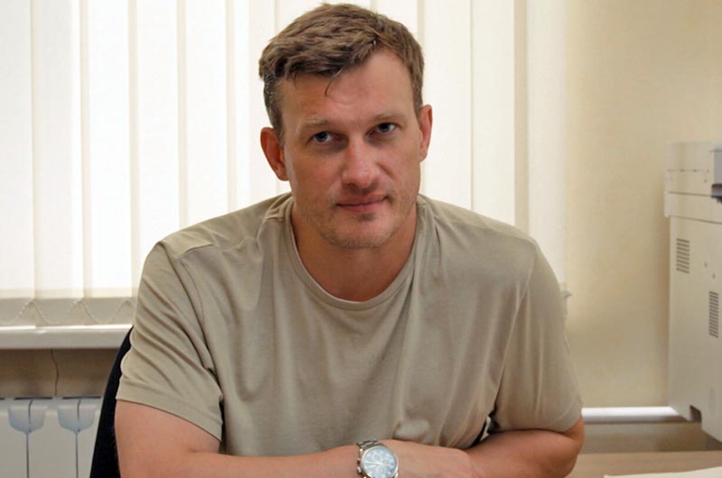 кадр Я иду тебя искать Фарфоровые мудрецы 4