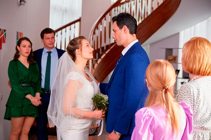 Кадр из сериала Как вернуть бывшего кадр Как вернуть бывшего 2