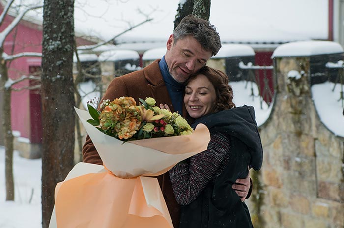 Кадр из сериала Камея из Ватикана кадр Камея из Ватикана 2