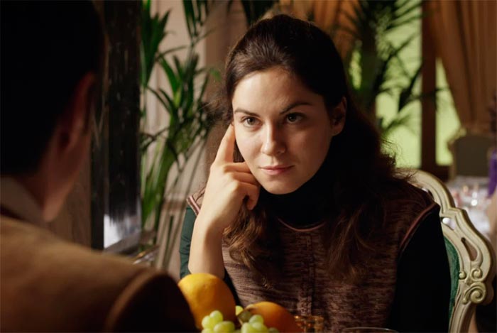 Кадр из сериала Карина красная кадр Карина красная 6