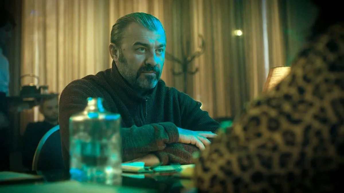 Кадр из сериала Кино про бандитов кадр Кино про бандитов 17