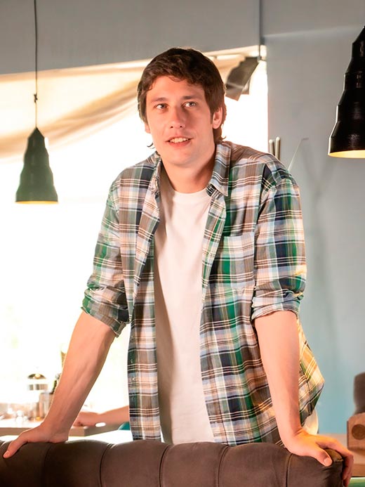 Кадр из сериала Комната роз кадр Комната роз 4