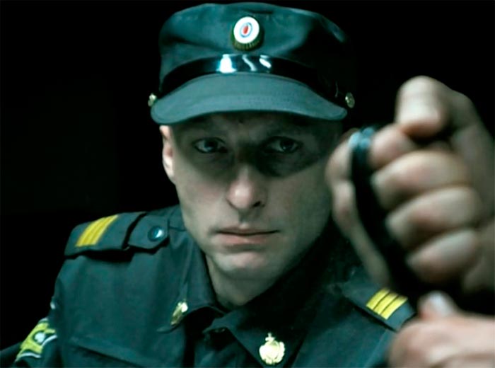 Кадр из сериала Кремень кадр Кремень 9