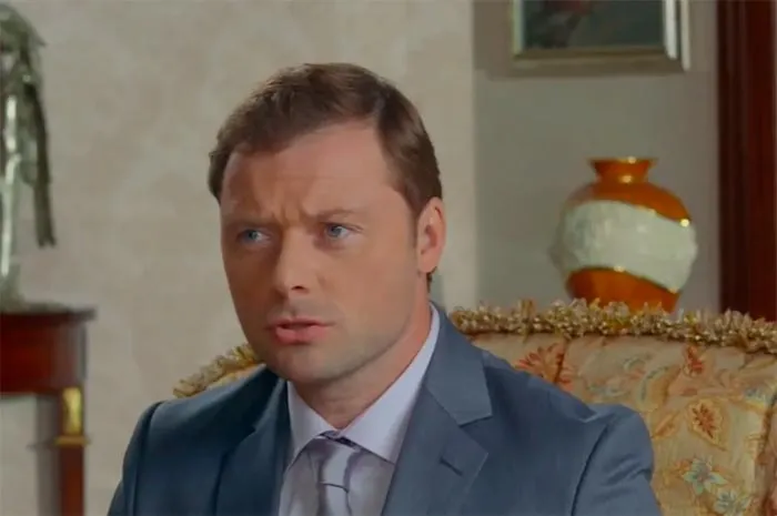 Кадр из сериала Кривое зеркало души кадр Кривое зеркало души 3