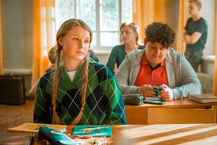 Сериал «Крутая перемена» (2023) - сюжет, актеры и роли, кадры из сериала