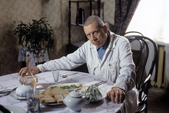 Кадр из сериала Мастер и Маргарита кадр Мастер и Маргарита 6