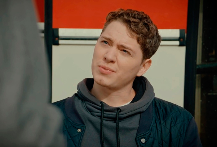 кадр Мастодонт 2 сезон 6