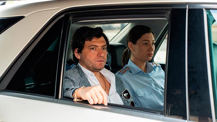 Кадр из сериала Майор и Меймун кадр Майор и Меймун 4