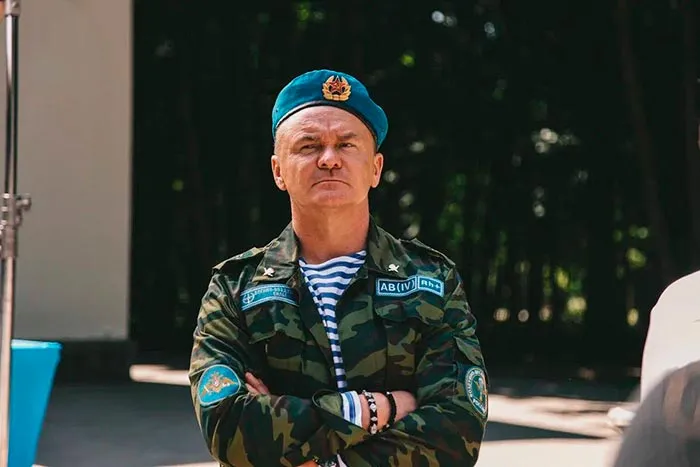 Кадр из сериала Мендельсон кадр Мендельсон 9