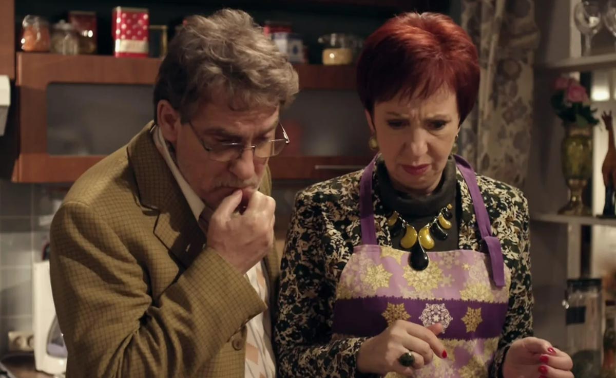 Кадр из сериала Между нами, девочками кадр Между нами, девочками 7