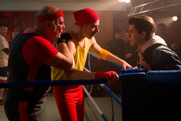 Кадр из сериала Милиционер с Рублёвки 2 сезон кадр Милиционер с Рублёвки 2 сезон 10