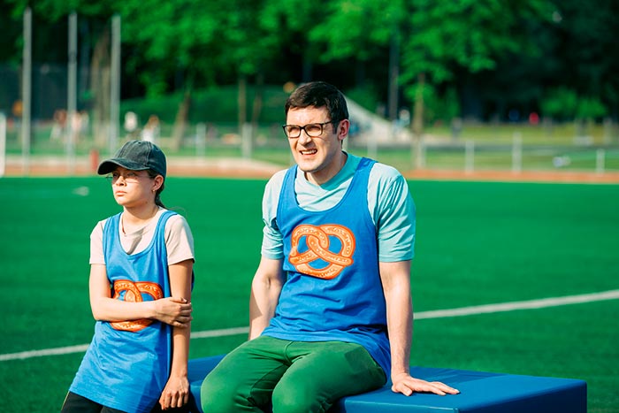 кадр Миллиард проблем 4