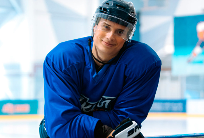 Кадр из сериала Молодёжка. Новая смена 2 сезон кадр Молодёжка. Новая смена 2 сезон 2