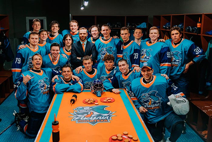 Кадр из сериала Молодёжка. Новая смена кадр Молодёжка. Новая смена 8