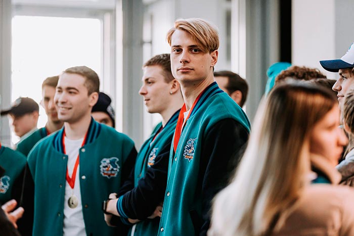 Кадр из сериала Молодёжка. Новая смена кадр Молодёжка. Новая смена 11