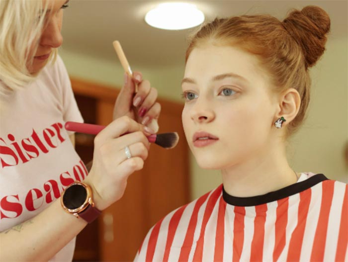 Кадр из сериала Молодой человек кадр Молодой человек 4