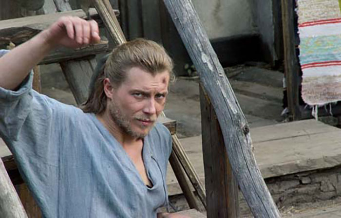Кадр из сериала Молодой Волкодав кадр Молодой Волкодав 2