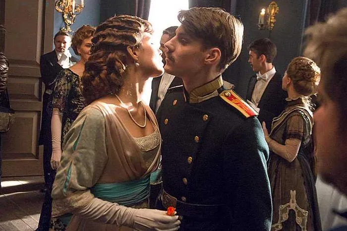 Кадр из сериала Мятеж кадр сериал Мятеж 4