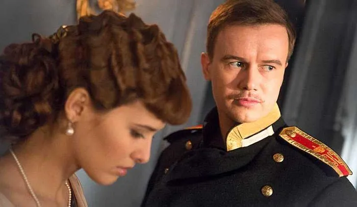 Кадр из сериала Мятеж кадр сериал Мятеж 5