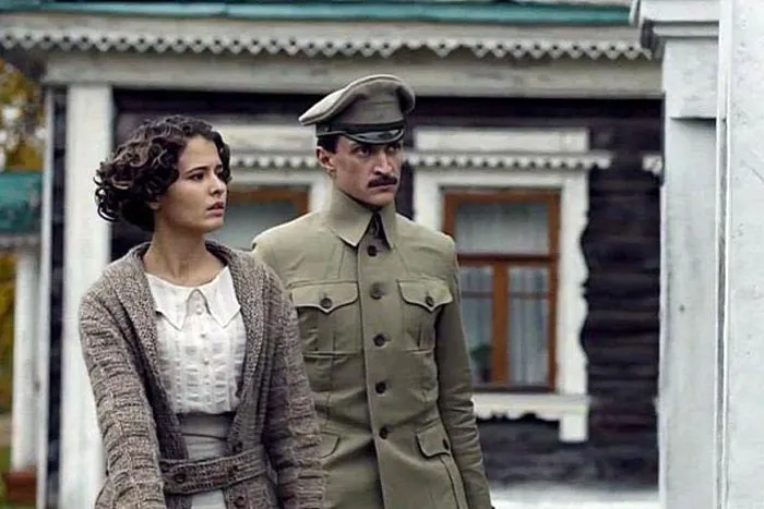 Кадр из сериала Мятеж кадр сериал Мятеж 8