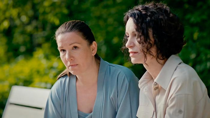 кадр Некрасивая подружка. Красная нитка 11