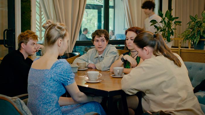 кадр Некрасивая подружка. Тёмная лошадка 6