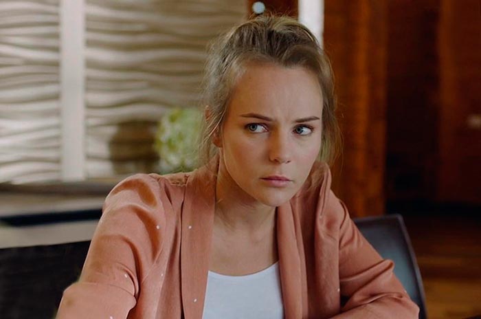 Кадр из сериала Новый сосед кадр Новый сосед 6