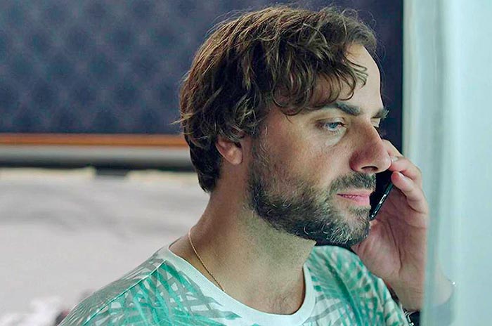 Кадр из сериала Новый сосед кадр Новый сосед 7