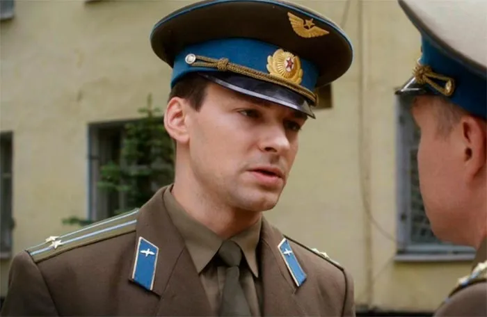 Кадр из сериала Обнимая небо кадр Обнимая небо 6