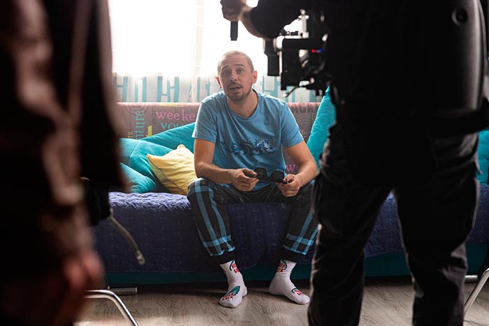 Кадр из сериала Омар в большом городе 2 сезон кадр Омар в большом городе 2 сезон 9