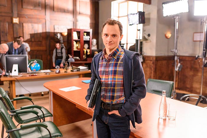 Кадр из сериала Отречение кадр Отречение 4