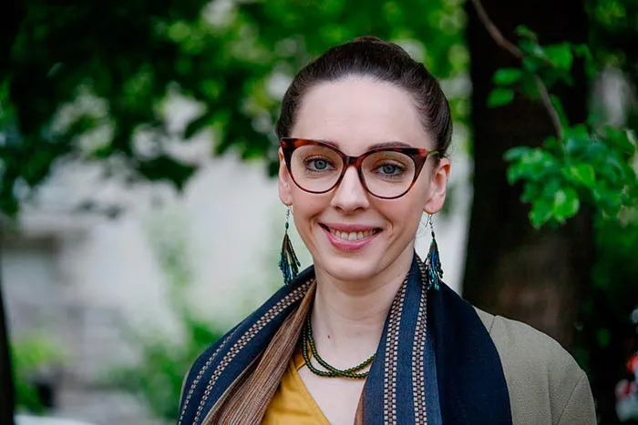 Кадр из сериала Павлин или Треугольник в квадрате кадр Павлин или Треугольник в квадрате 4