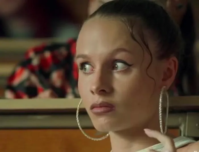 Кадр из сериала Первые ласточки. Zависимые кадр Первые ласточки. Zависимые 3