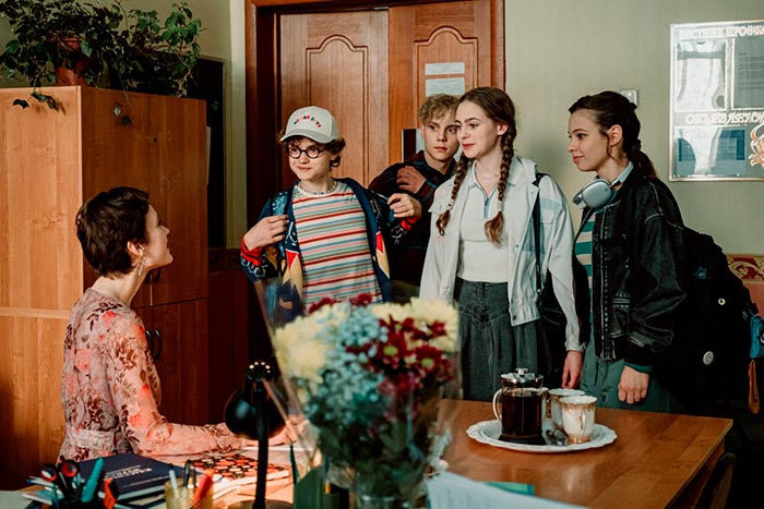 Сериал «Плакса» (2023) - сюжет, актеры и роли, кадры из сериала