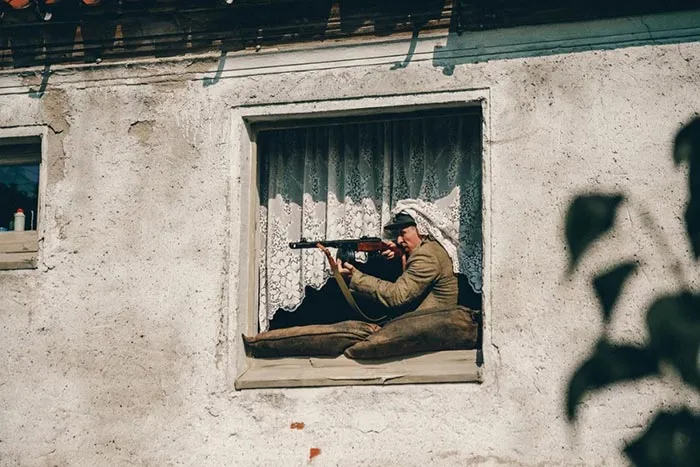 кадр По законам военного времени Победа 10
