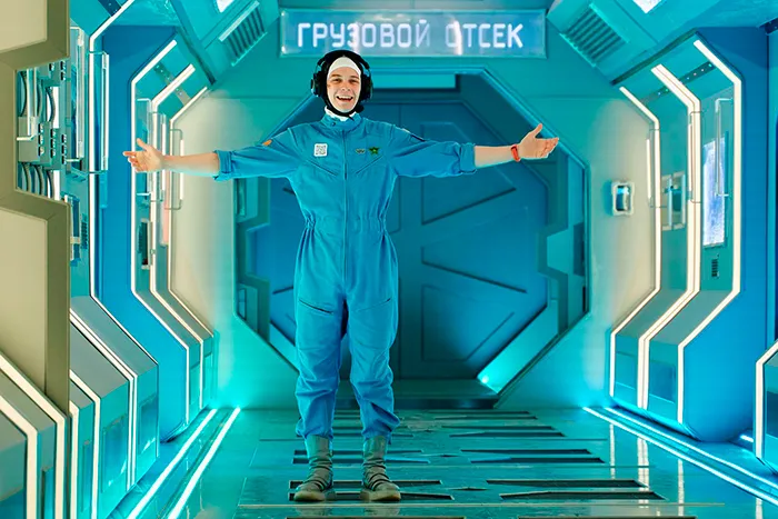 кадр Подростки в космосе 11