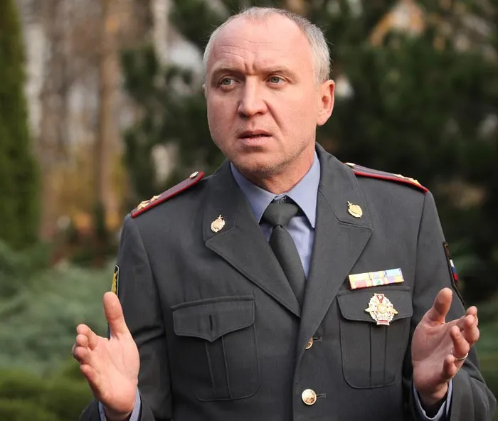 кадр Поздний срок 13