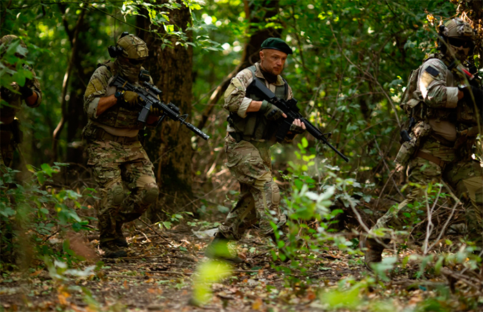 Кадр из сериала Позывной неизвестен кадр Позывной неизвестен 10