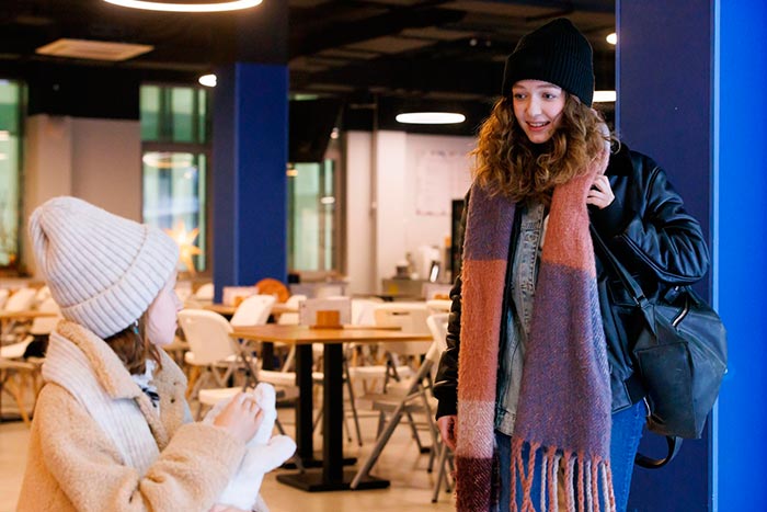 Кадр из сериала Призрачная связь кадр Призрачная связь 5