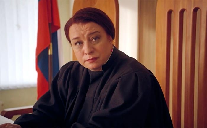 Сериал «Пустой дом» (2021) - сюжет, актеры и роли, кадры из сериала