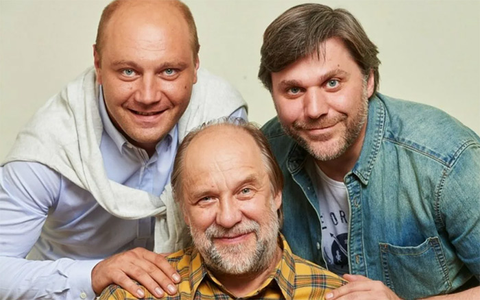 Кадр из сериала Родственнички кадр Родственнички 6