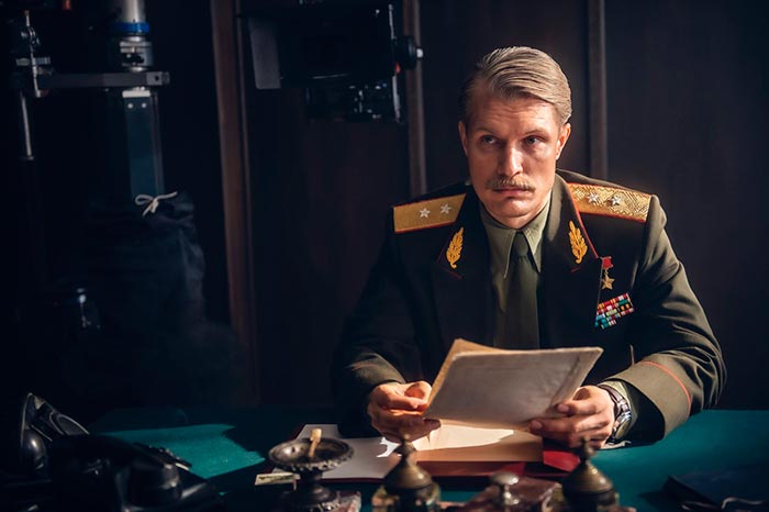 кадр Рослый 2