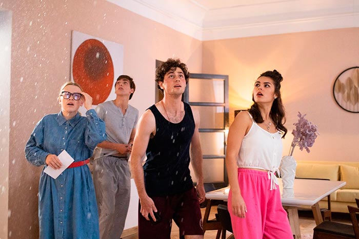 кадр Руммейт 3